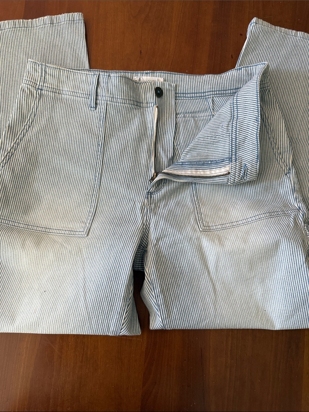 Carve Designs Blue and Cream Striped Jeans WM 10